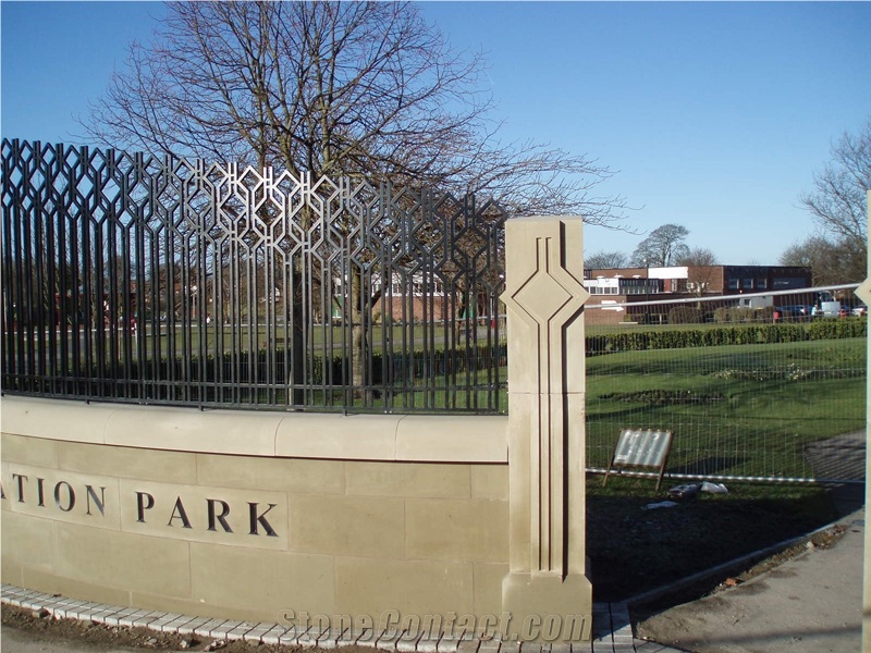 Woodkirk Sandstone Machine Pitched Walling