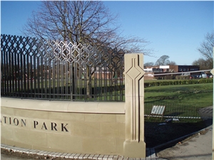 Woodkirk Sandstone Machine Pitched Walling