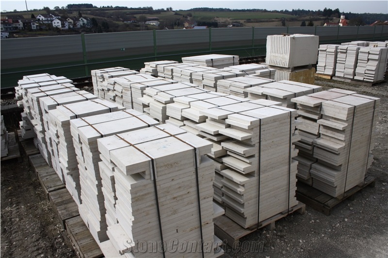 Jura Beige Limestone Tiles
