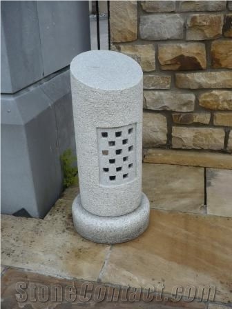 Granite Garden Light