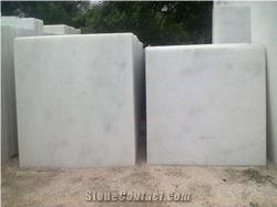 Pighes White Marble Tiles & Slabs
