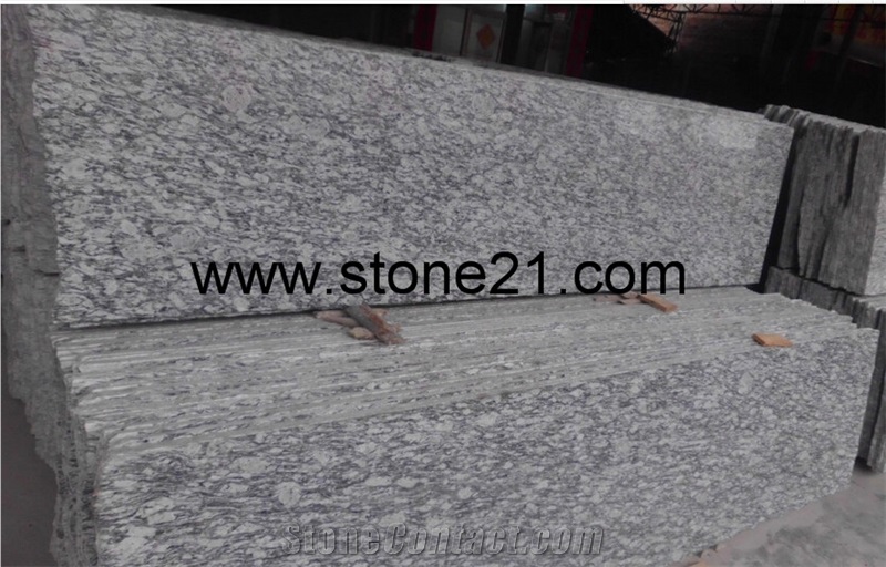Sea Wave Granite Tiles and Slabs, China White Granite