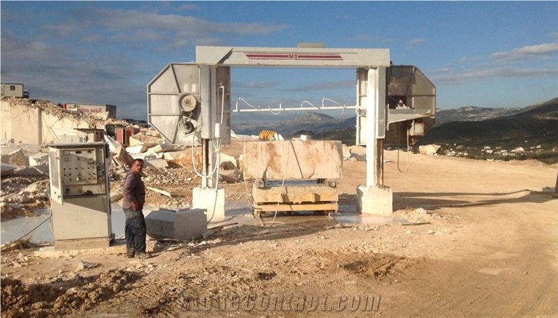 New King Beige Marble Blocks