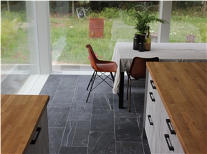 Black Rustic Porto Slate Natural Split Tiles
