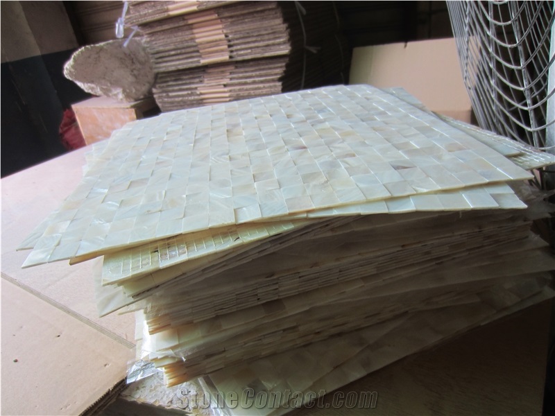 White Chipped, Mother Of Pearl Sea Shell Mosaic Polished for Bathroom Walling,Floor Covering Mosaic Art Pattern