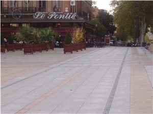 Tarn Silverstar Granite Pavement - Square Of Vigan Tarn Silverstar Granite Pavement - Square Of Vigan