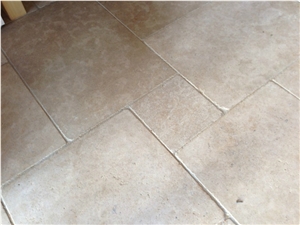 Sandy Creek Limestone Tumbled, Honed Tiles Sandy Creek Limestone Tumbled, Honed Tiles