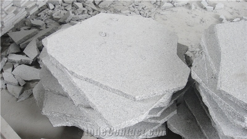 Granite Paving Stone Of G603 Crazy Size in White Colour and Flamed Paving Tone