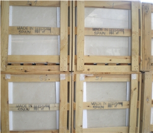 Crema Marfil Extra Choice Slabs & Tiles