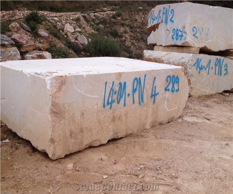 Kuros Perle De Nacre Marble Slabs