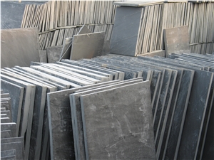 Natural Black Slate Floor Paver 24x24 Cut to Size with Back Calibrated