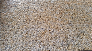 G682 Granite Slabs & Tiles, China Yellow Granite