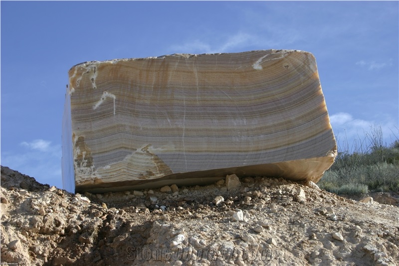 Miel Onyx, Honey Onyx Blocks