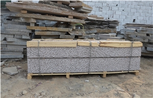 China Good Price for G354 Granite Pineappled Palisade