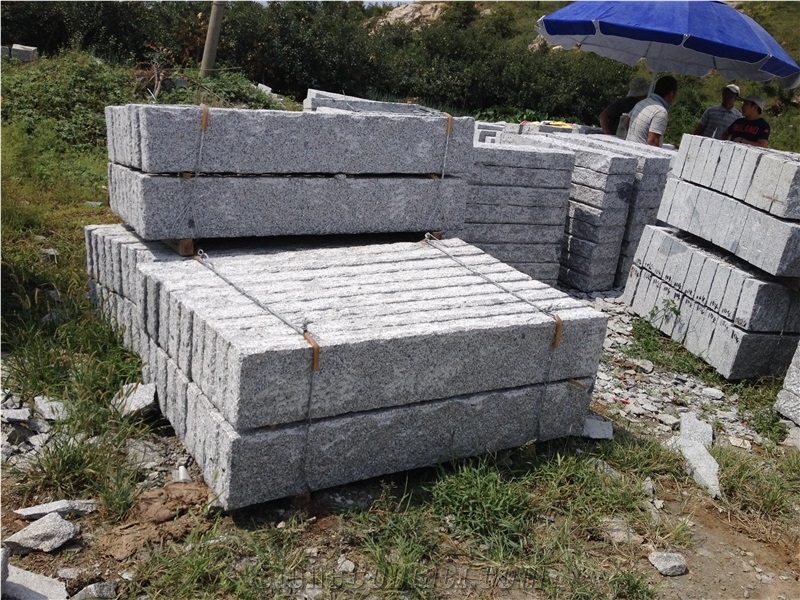 New G603 Granite Palisade, Garden Boulders and Stone Bridges