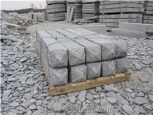 New G603 Pineappled Columns 20x20x150 cm with Cap New G603 Pineappled Columns 20x20x150 cm with Cap