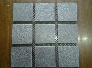 China Black Basalt,Fuding Black,Raven Black,Black Pearl Cobble Stone,Granite Tumbled Cobble Stone,G684 Black Basalt Cobble on Mesh