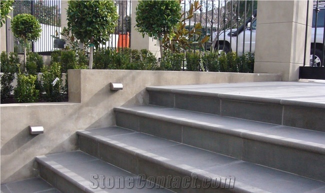 China Honed Bluestone Slabs&Steps/Black Basalt/Kerbstone/Lava Stone Basaltina /Basalto /Inca Grey for Walling Flooring,Cladding
