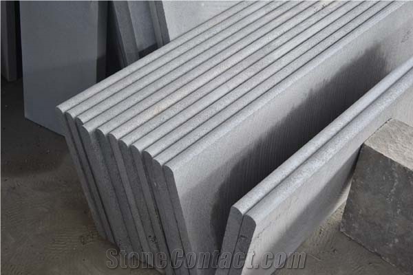 China Honed Bluestone Slabs&Tiles/Black Basalt/Kerbstone/Lava Stone Basaltina /Basalto /Inca Grey for Walling Flooring,Cladding