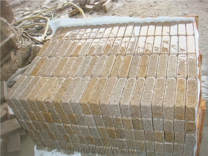 G682 Paving Stone/Yellow Granite Paving Stone/Cobble and Cube Stone / Tumbled Yellow Cobble Stone / Walkway Pavers