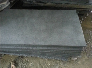 Hainan Black Basalt/Dark Basalt Tiles&Slabs/Blue Stone Floor Tiles/Honed/Sawn/Polished/Flooring/Paving/Walling