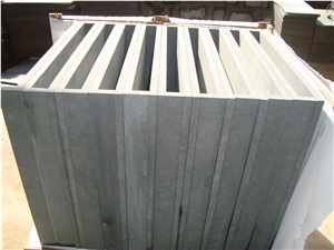 Hainan Black Basalt/Pool Coping/Pool Pavers/Swimming Pool/Honed