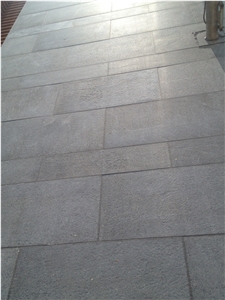 Raven Black/ G684/Black Basalt/Fuding Black/Black Pearl/China Black Basalt/Polished/Flamed/Honed/Tiles&Slabs/Flooring/Walling/Paving/Pool Coping/Stepping/Kerb