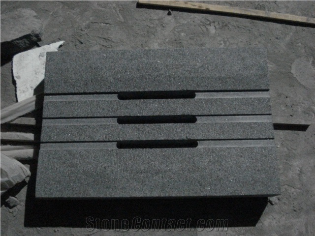 Raven Black/ G684/Black Basalt/Fuding Black/Black Pearl/China Black Basalt/Polished/Flamed/Honed/Tiles&Slabs/Flooring/Walling/Paving/Pool Coping/Stepping/Kerb
