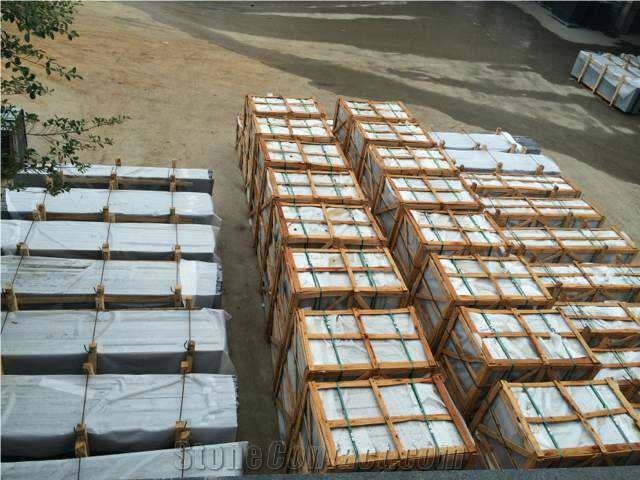 G654 Granite Slabs & Tiles, China Black Granite