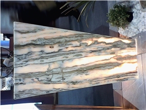 Traver Onyx Home Decor Furnitures