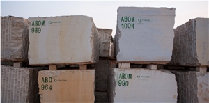 Semi Rijo Salgueira Limestone Blocks