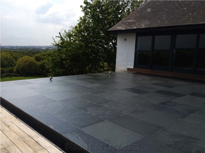 Montauk Black Slate Terrace Pavement