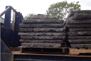 Millstone Reclaimed Yorkstone Paving