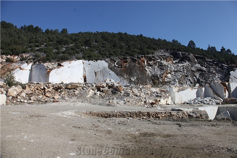 Uludag White Marble Blocks