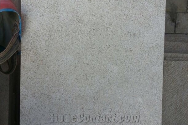 Maan Stone Bushhammered Finish