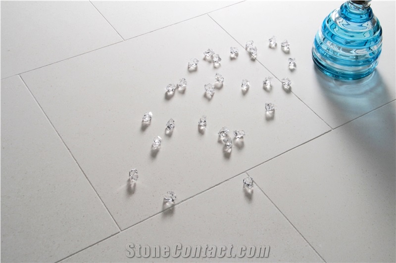 Chantilly White Honed Limestone Tiles