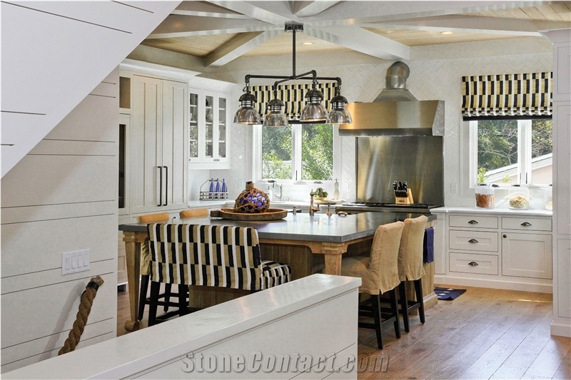 Bianco Lasa Classico Marble Bench Top and Floresta Soapstone Island Top