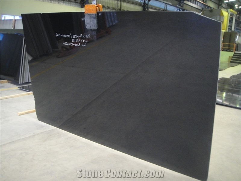 Premium Black Granite Slabs, India Black Granite