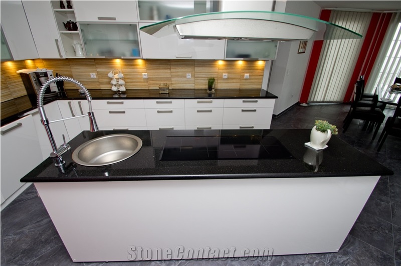India Black Galaxy Granite Kitchen Countertop