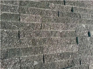 Green Star Twinking Granite Split Face Culture Stone Wall Cladding Panel, China Green Granite Stone Veneer Stacked Stone
