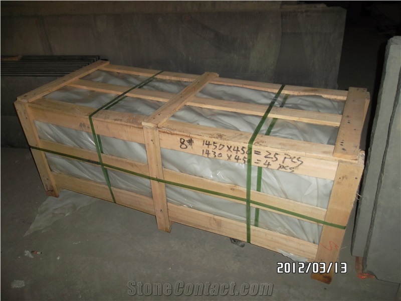 Brazil Verde Ubatuba Green Granite Bathroom Countertops with Built in Sinks