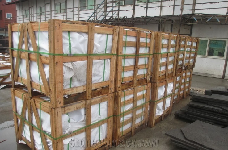 Chinese Cheap Popular Black Basalt Hainan Andesite Grey Lava Stone Machine Cut Slabs & Tiles for Floor Covering, with Anti Slip Grooves, Natural Building Stone Outdoor Exterior Decoration, Quarry Own