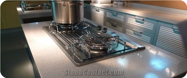 Enviroment-Friendly&Safety Artificial Quartz Stone with Bright Surface,Easy Wipe,Easy Clean