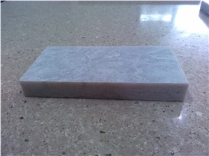 Man-Made Quartz Stone with Iso/Nsf Certificate No Radiation Safe Guaranteed