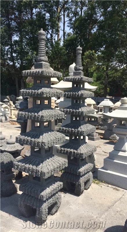 Black Travertine Garden Lantern, Hainan Black Basalt Garden Lanterns