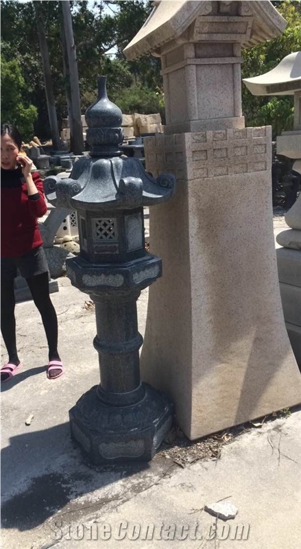 G654 Dark Grey Granite Lantern