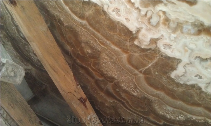 Seyitgazi Brown Onyx Slab