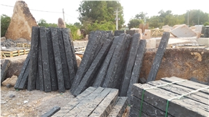 Natural Cleft Black Basalt Kerbstone