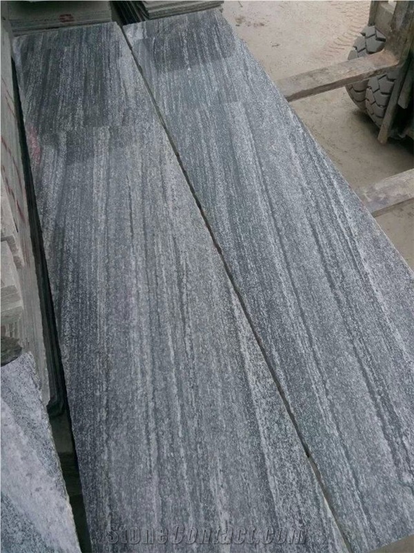 G302 Landscaping Dark Veins Granite