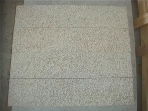 Yellow Granite G350 Bushhammered Curbstone